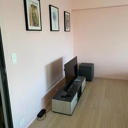 Zeer Ruim Appartement In Oostende Apartment *